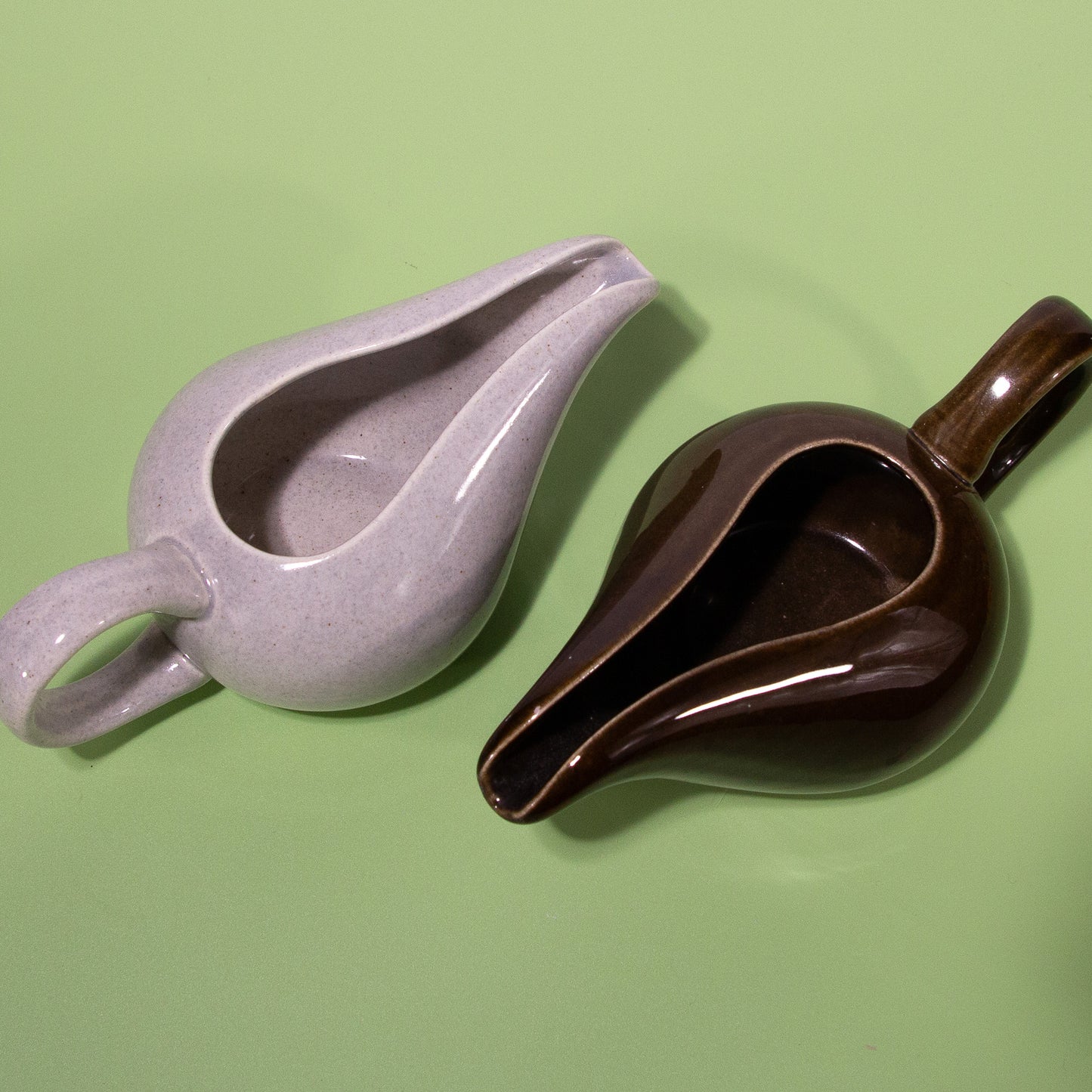 Vintage Russel Wright Ceramic Gravy Boats, Mid-century 1960s