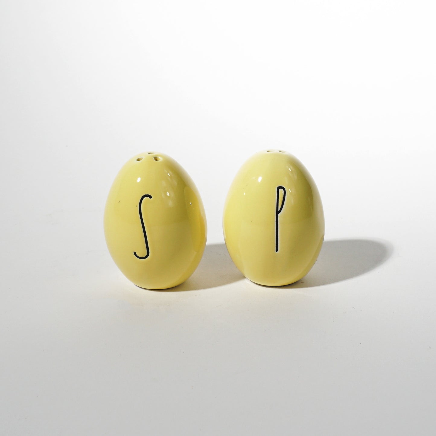 Vintage Ceramic Egg Salt & Pepper Set