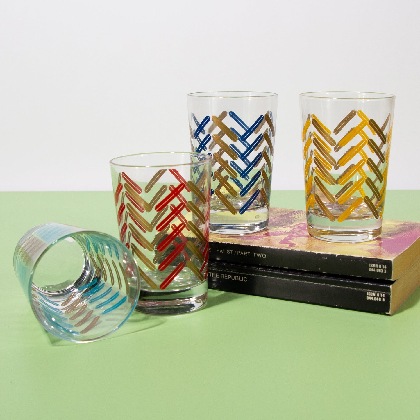 Vintage Chevron Pattern Juice Glasses, Mid-century 1970s