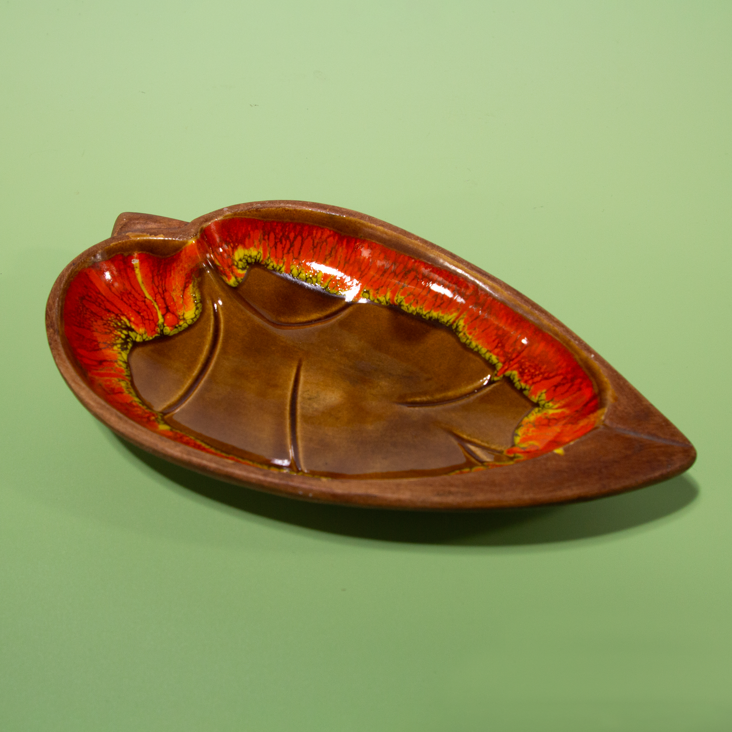 Vintage Ceramic Leaf Ashtray, Catch-all Tray, Mid-century 1950s