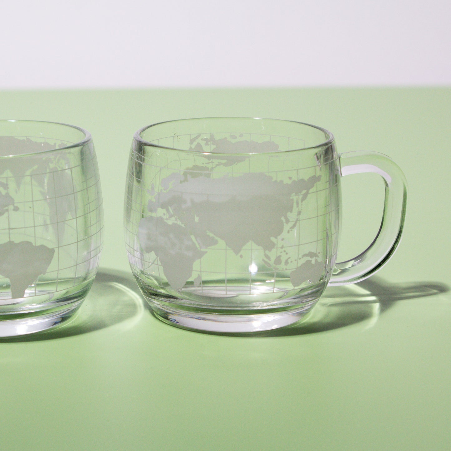 Vintage 1970s Clear Globe Mugs, Set of 2